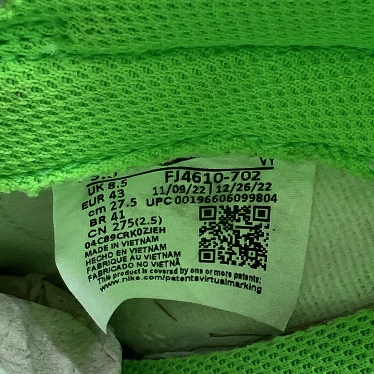 Nike Low Top Sneakers Nike dunk low volt Yellow