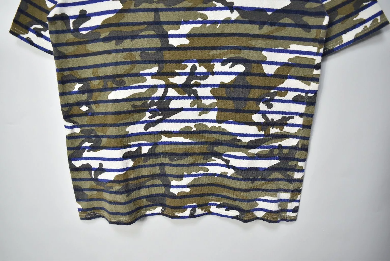 uniform experiment Short Sleeve T Shirts uniform experiment Sophnet/camo graphic stripe t-shirt/23618 - 0505 50 Multi
