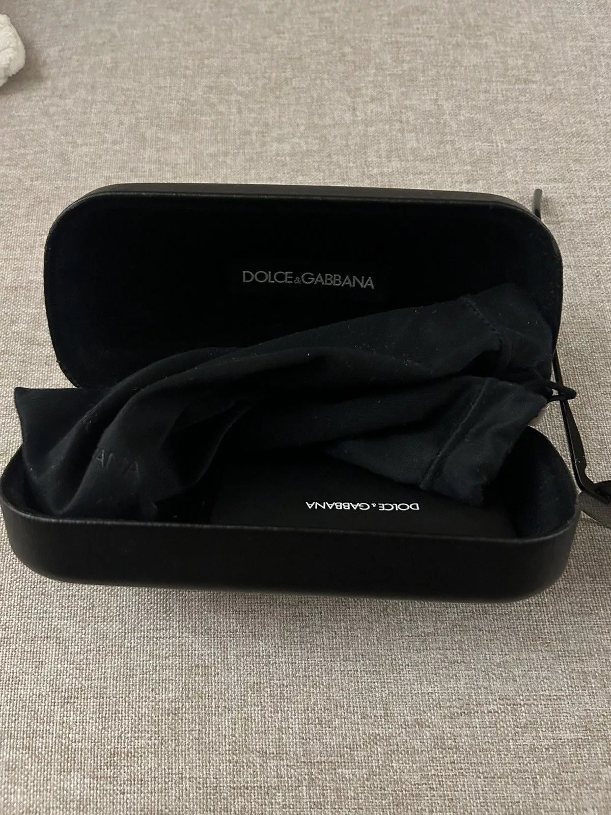 DOLCE & GABBANA SUNGLASSES Black