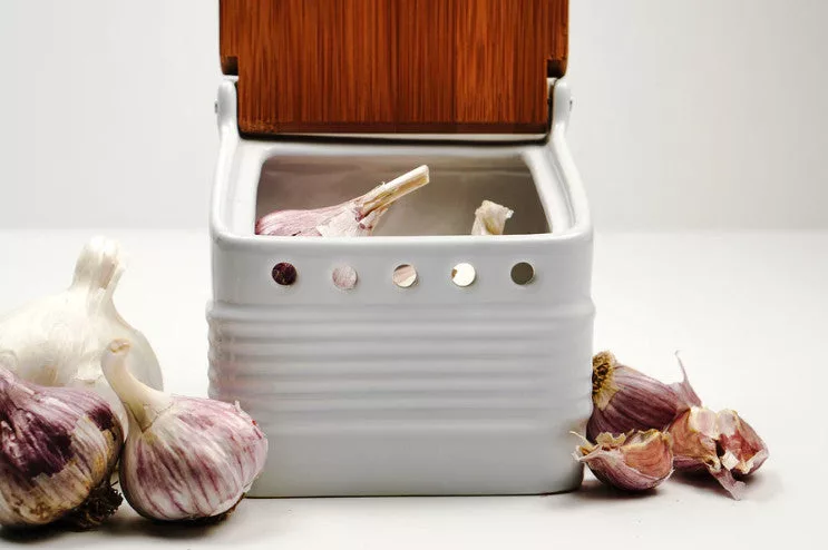 Garlic Keeper