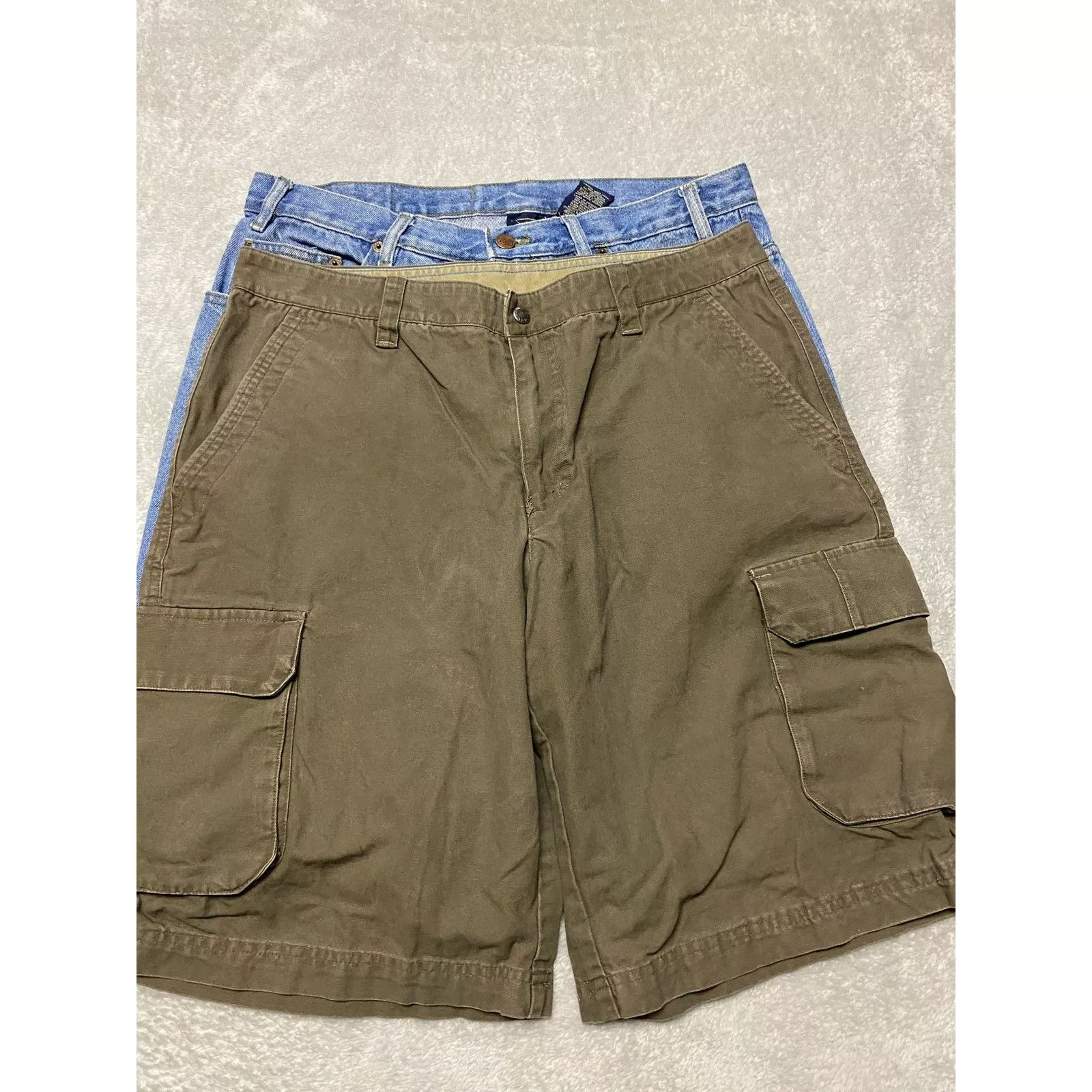 Columbia Shorts 2pcs Bundle Columbia cargo short and Route 66 size 34 Blue