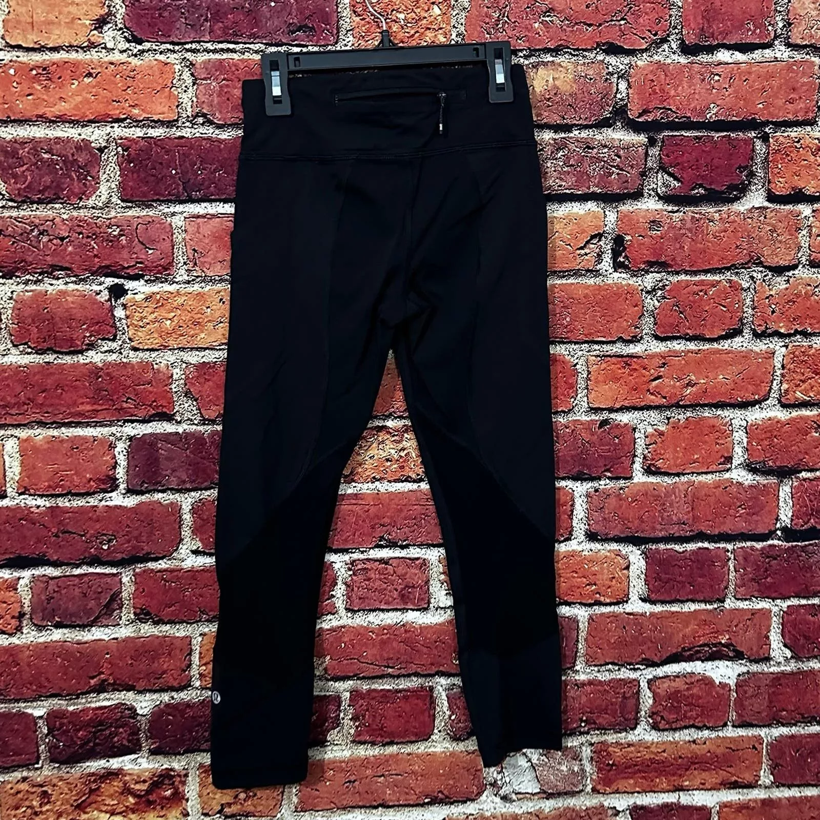 Black full length Lululemon Leggings size 2