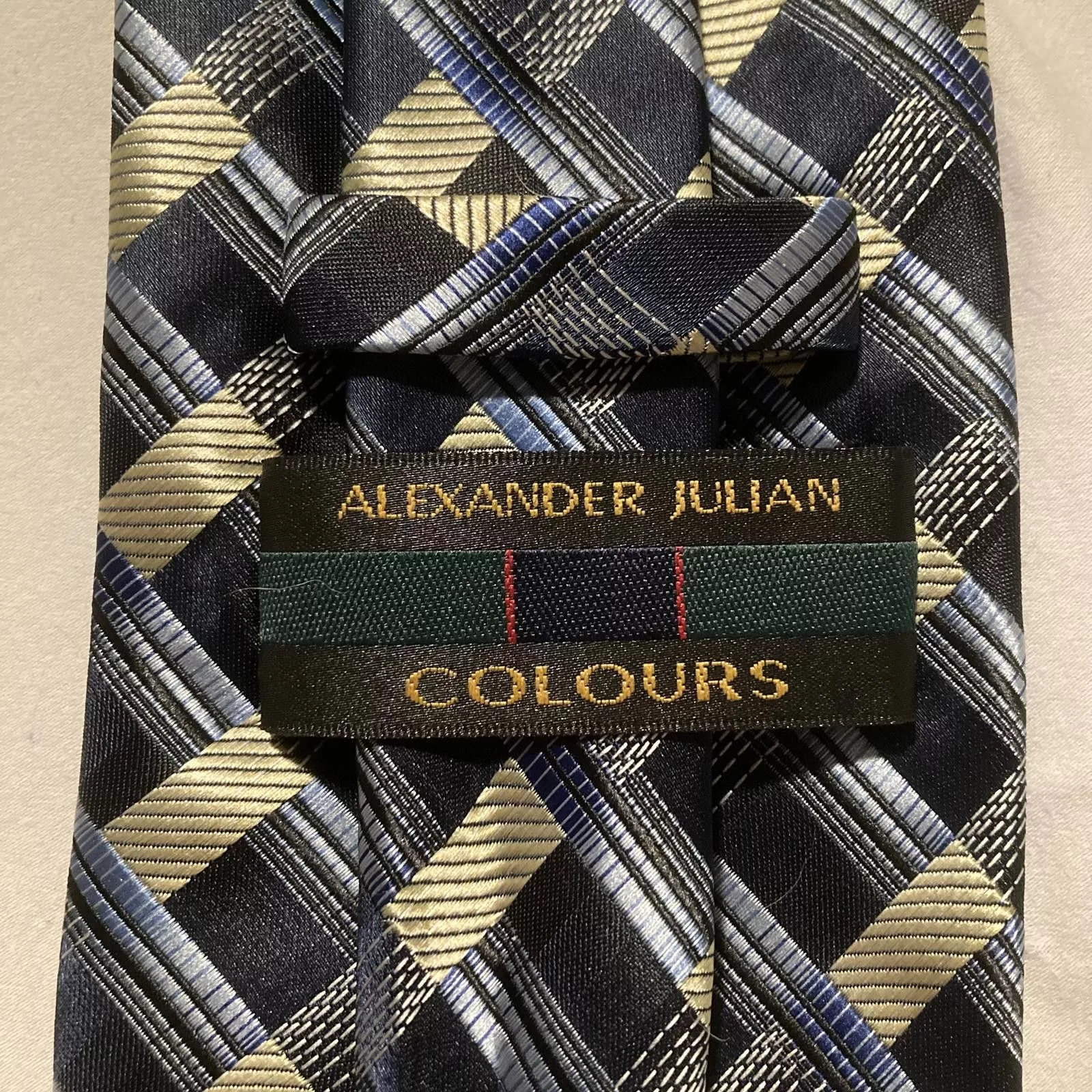 Alexander Julian Ties Pocketsquares NWOT Alexander Julian Colours Tie 58/3.5 Blue