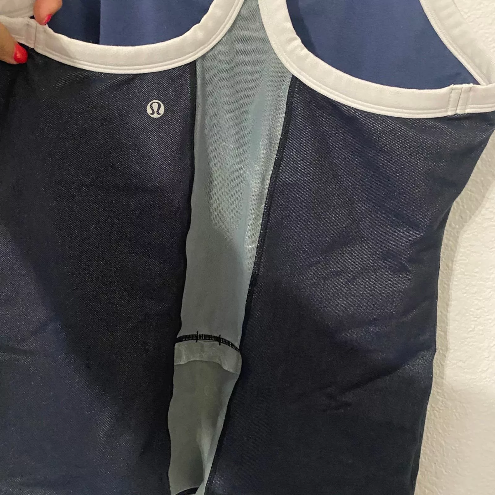 Lululemon Tank Tops lululemon tank top size 10 Black