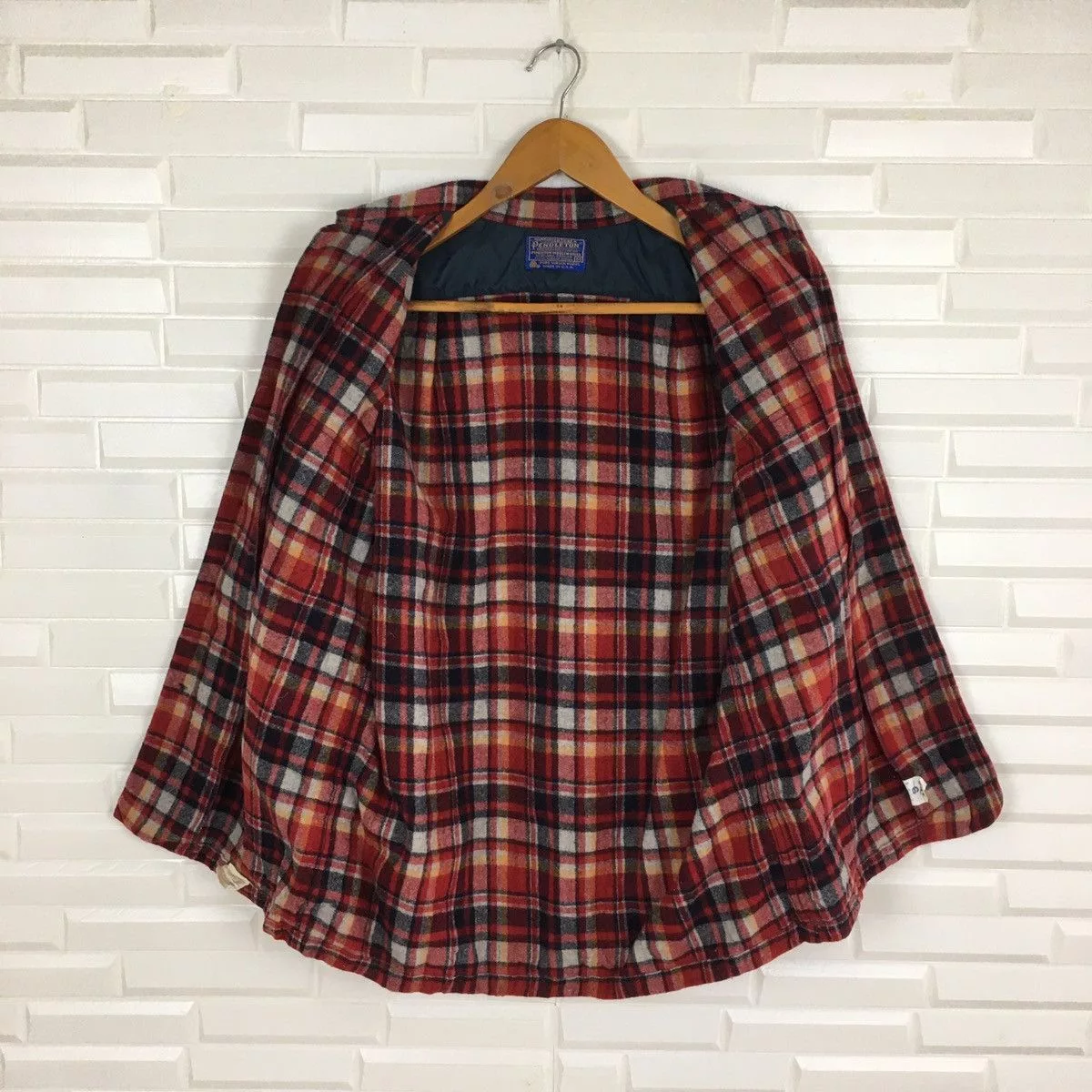 Flannel Shirts Button Ups Flannel × Pendleton Pendleton Pure Wool Flannel Red Vintage