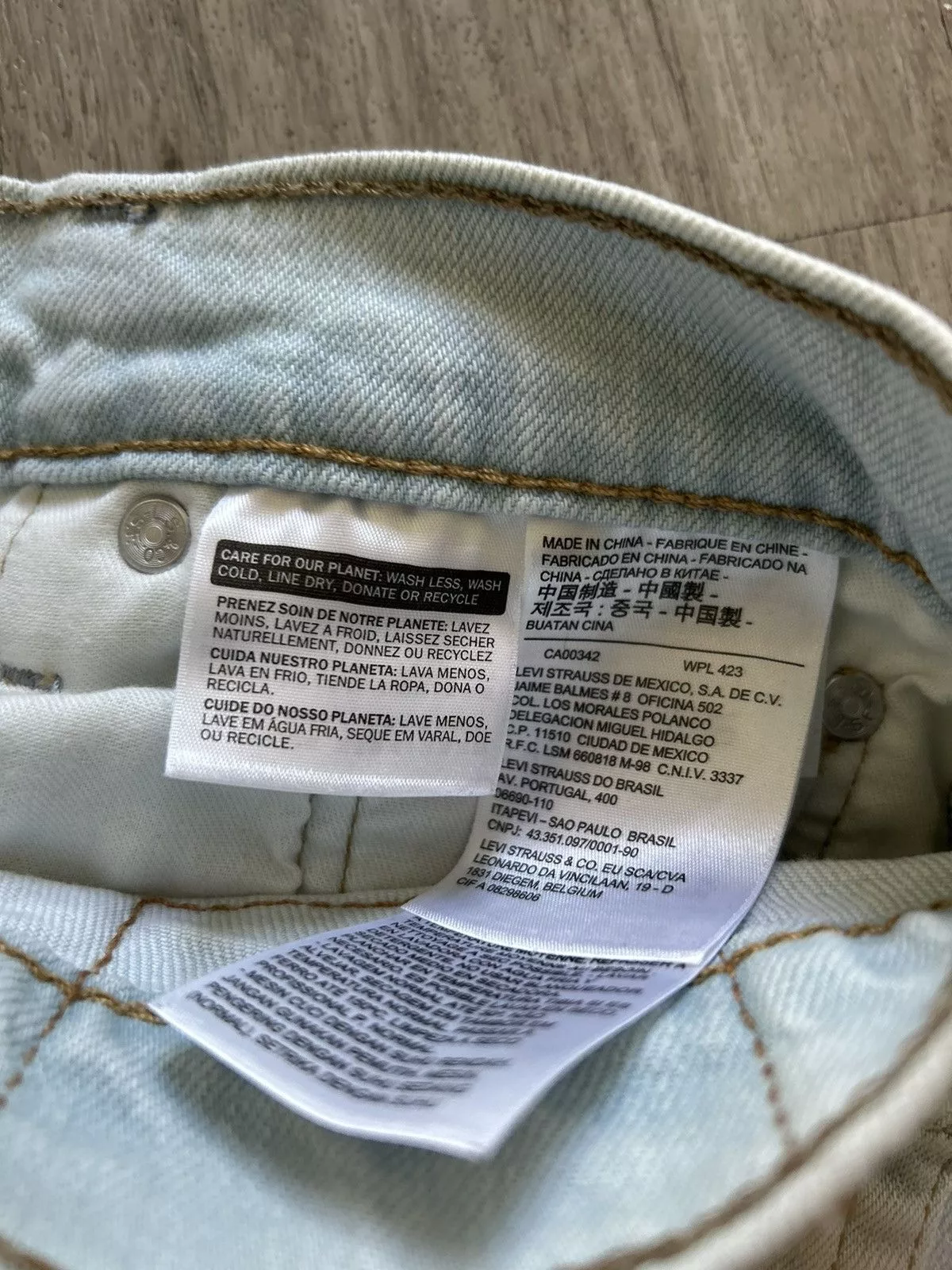 Levi's Denim Levi's Light wash cropped denim Blue