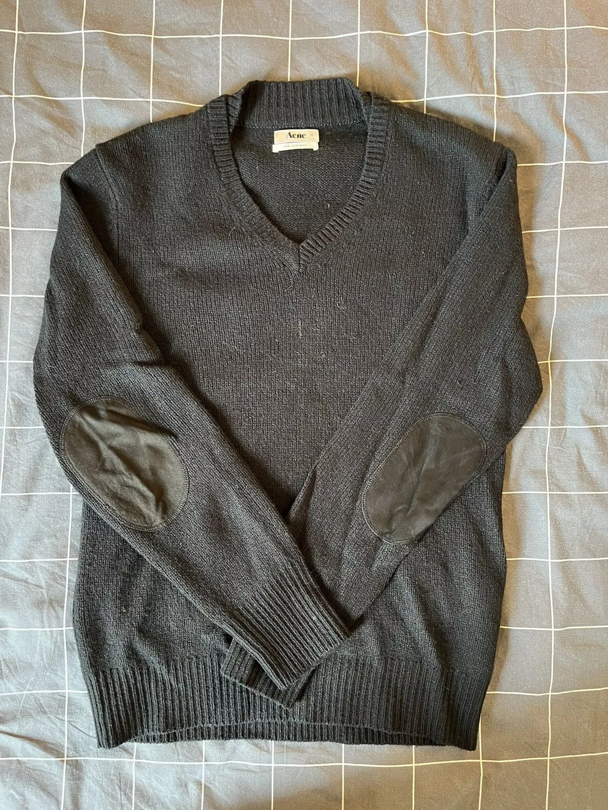 Acne Studios Sweaters Knitwear Acne Studios Acne wool sweater with elbow pads. Black