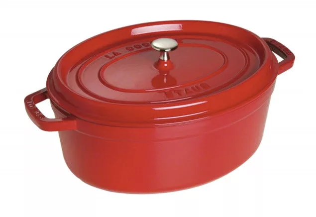 --CHERRY 7 QT OVAL COCOTTE