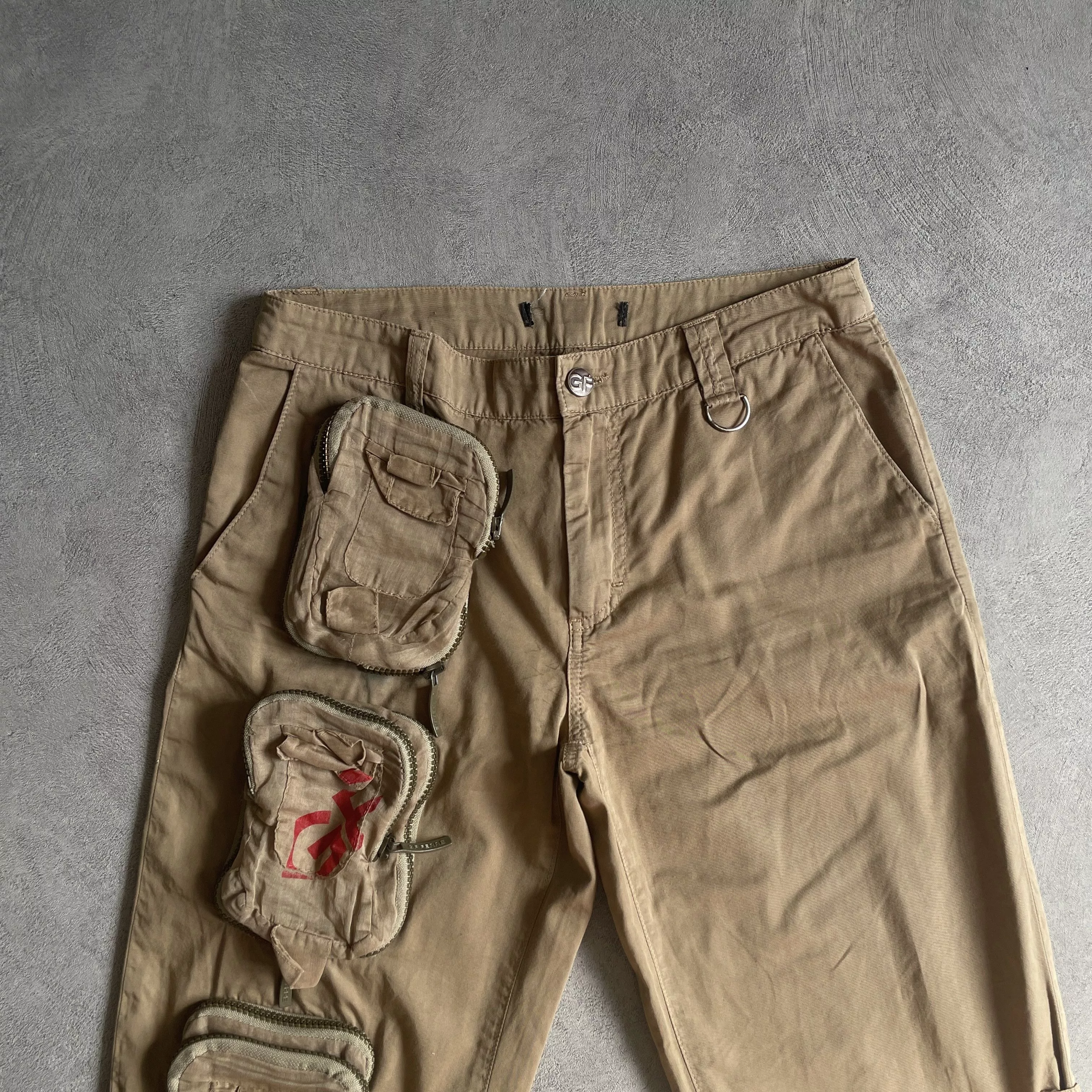 Gianfranco Ferre Shorts Gianfranco Ferre Gianfranco Ferré Multipocket Cargo Shorts Beige