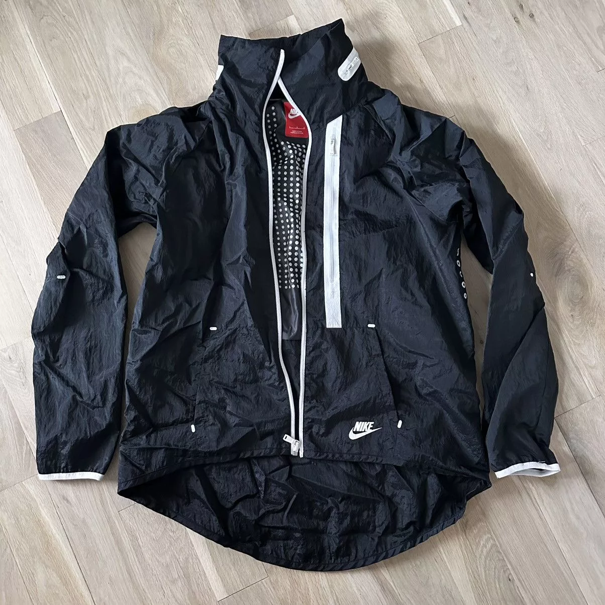 Nike Jackets Nike jacket Black