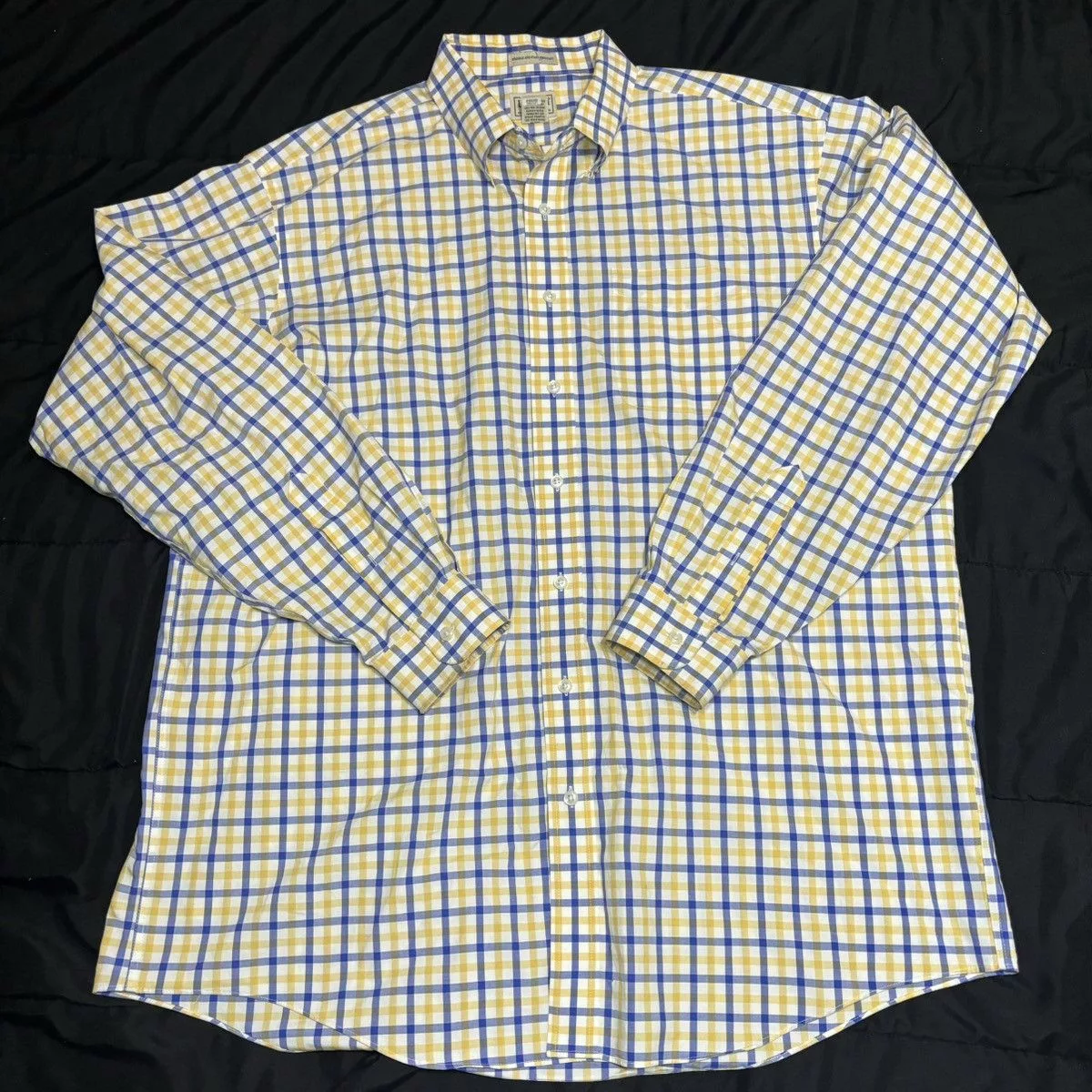 L.L. Bean Shirts Button Ups L.L. BEAN MENS WRINKLE AND STAIN RESISTANT BUTTON UP NWOT Yellow