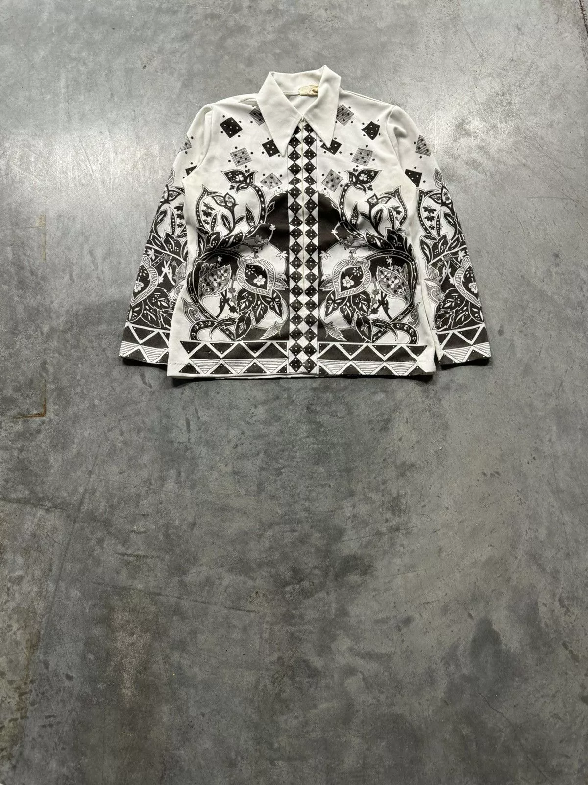 Vintage Light Jackets Vintage 70s Paisley Dice Zip Up Jacket White