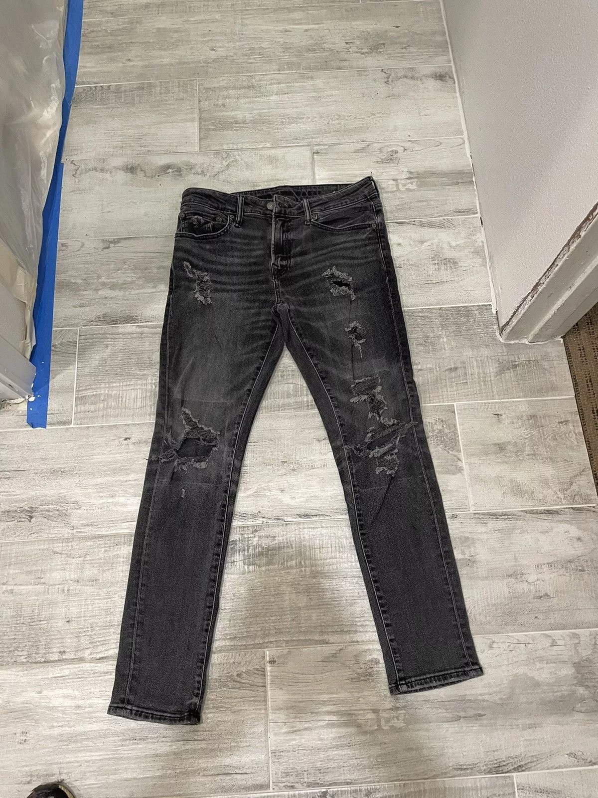 American Eagle Outfitters Denim American Eagle Outfitters AMERICAN EAGLE FLEX 32X30 BLACK DISTRESSED PANTS