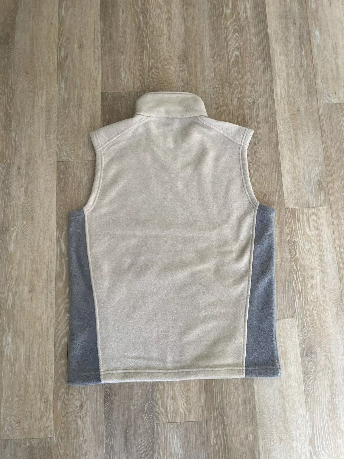 Columbia Vests Columbia Fleece Vest White Gorpcore