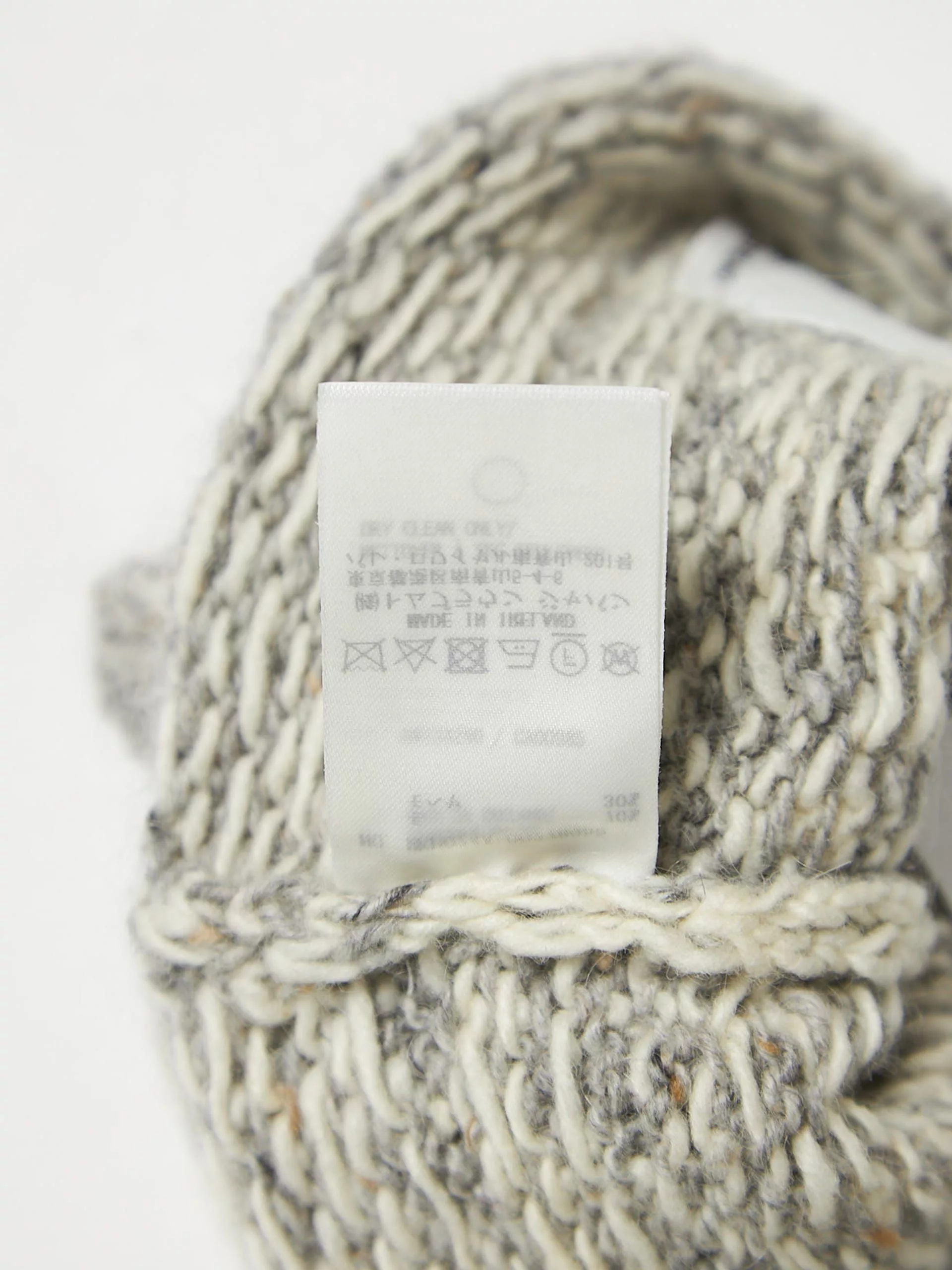 Thom Browne Hats Thom Browne Gray Pattern Knitted Wool Hat