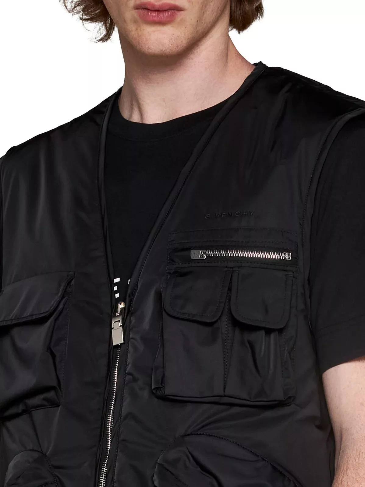 Givenchy Vests Givenchy o1srvl11e0624 Zip-Up Logo Embroidered Vest in Black