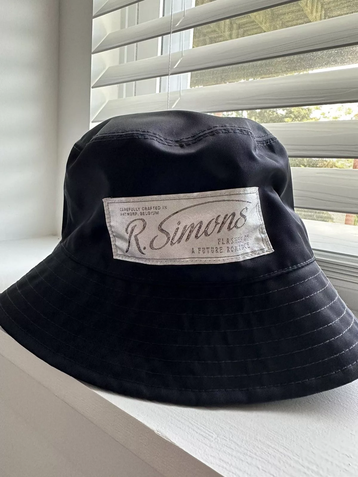 Raf Simons Hats Raf Simons Reversible Logo Bucket Hat Black