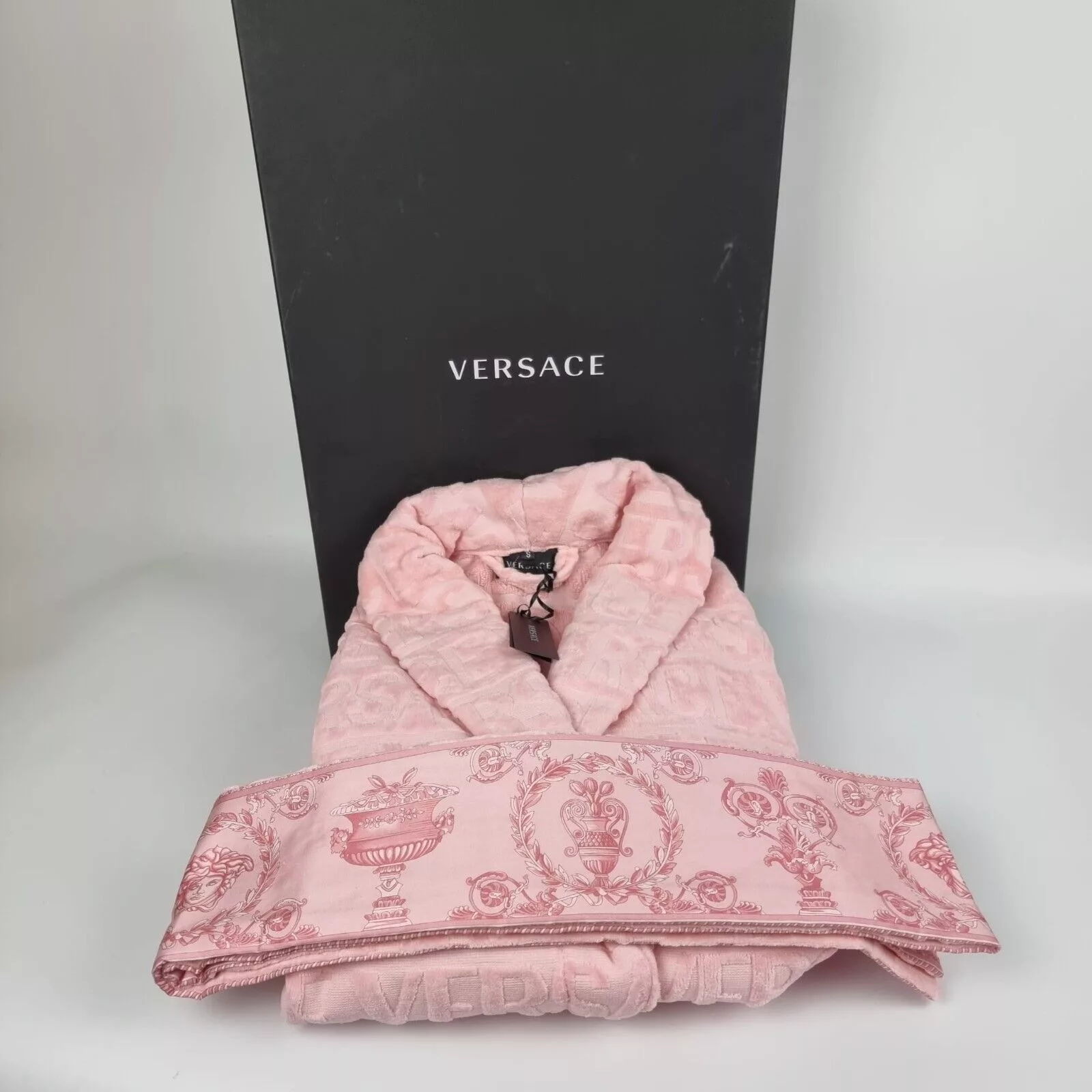 Versace Light Jackets Versace Baroque Print Light Pink Long Bathrobe New S