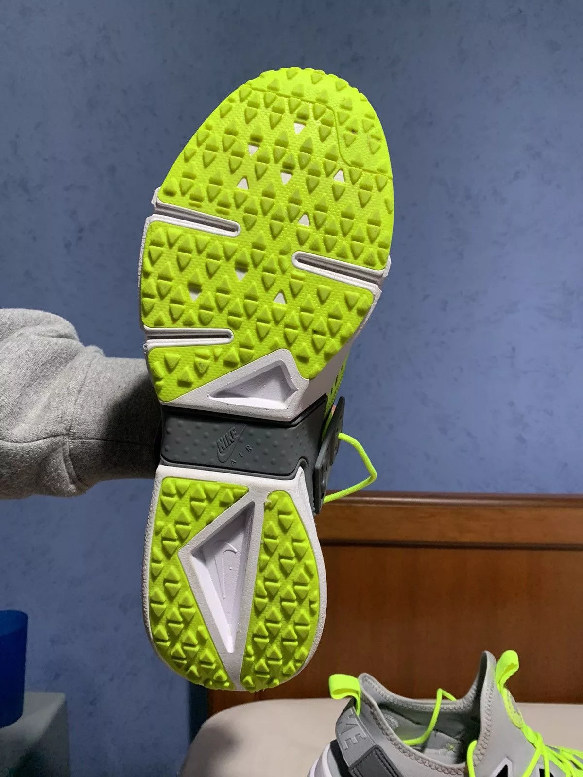 Nike Low Top Sneakers 2018 Nike Air Huarache Gray