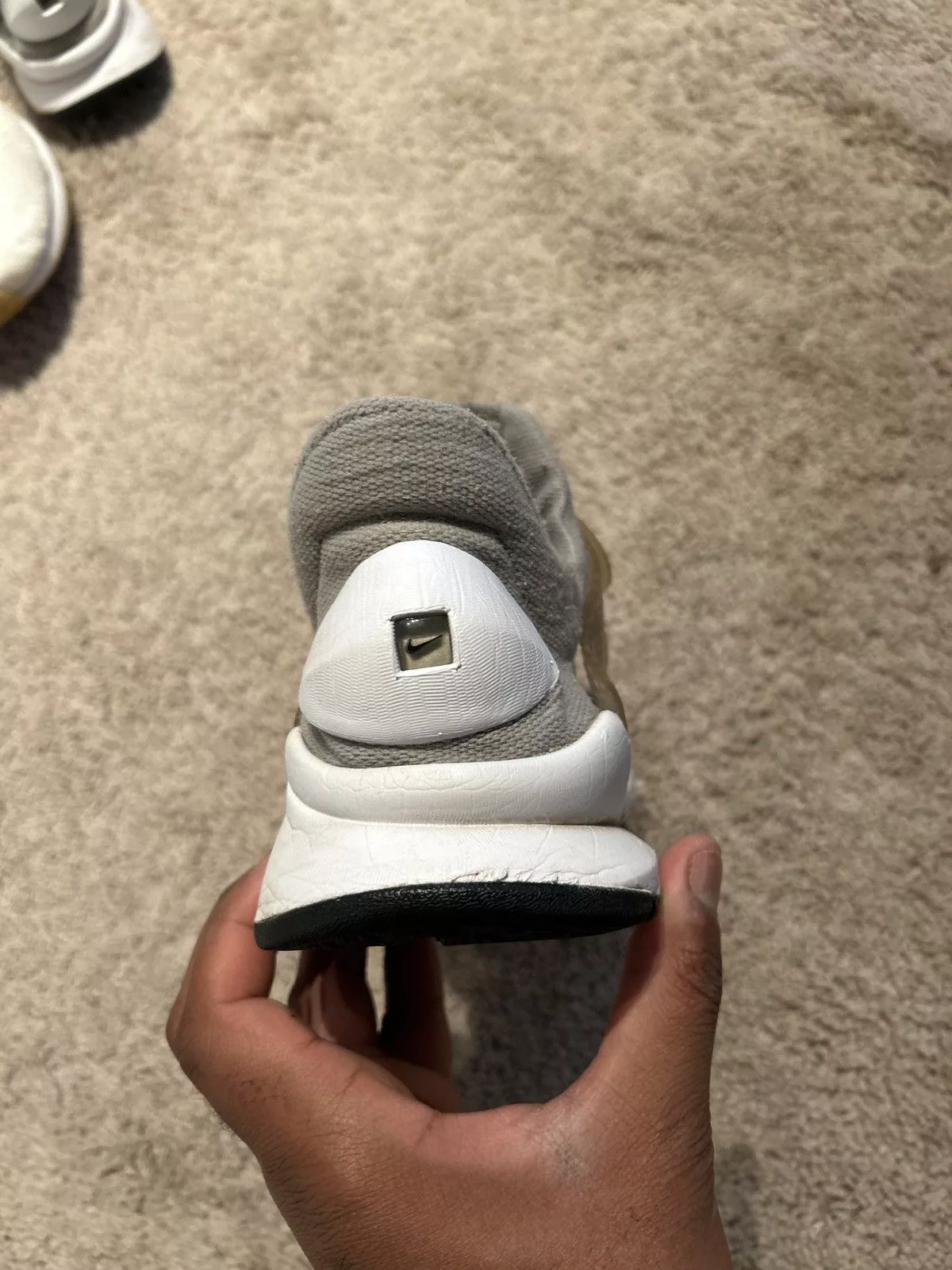 Nike Low Top Sneakers Nike Sock Dart Gray
