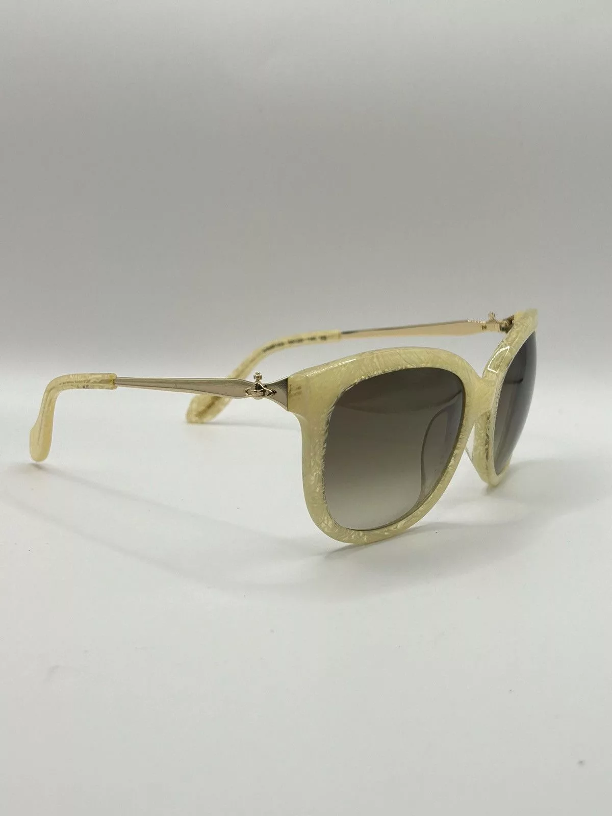 Vivienne Westwood Sunglasses VW80103 White