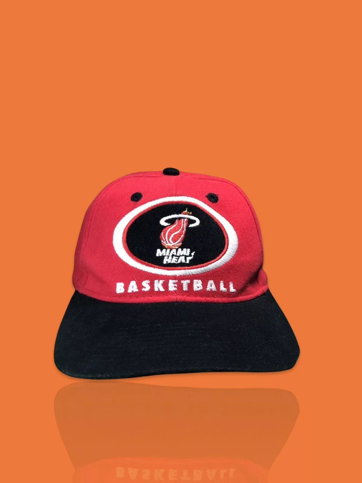 Drew Pearson Hats Drew Pearson × NBA × Vintage 90s Miami Heat Snapback Hat Red