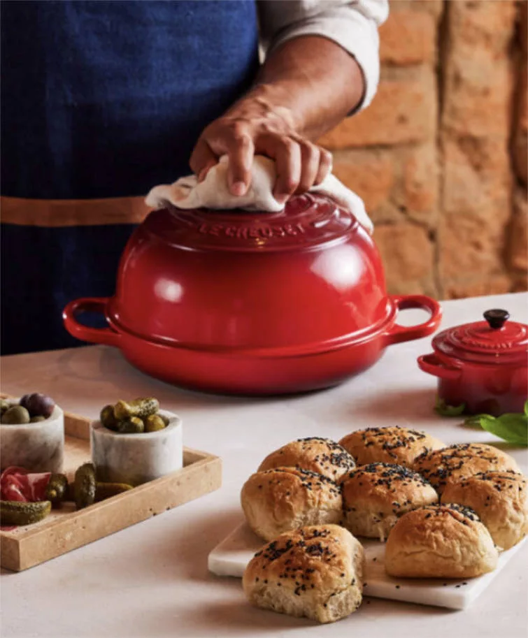 9.5" Signature Bread Oven - Cerise