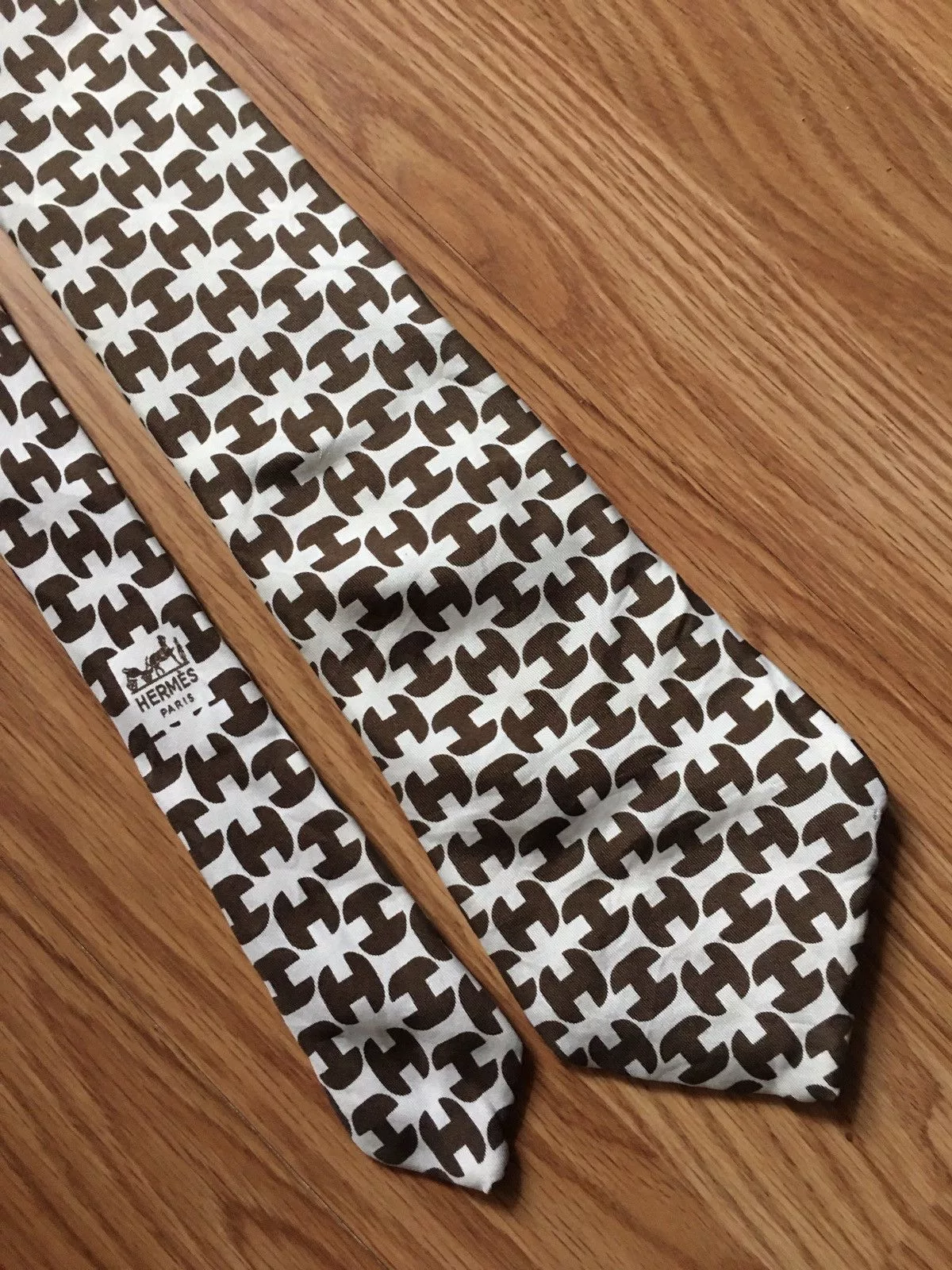 Hermes Ties Pocketsquares Hermes × Vintage HERMES Paris Vintage Logo H Monogram 213 FA Silk Mens Tie White