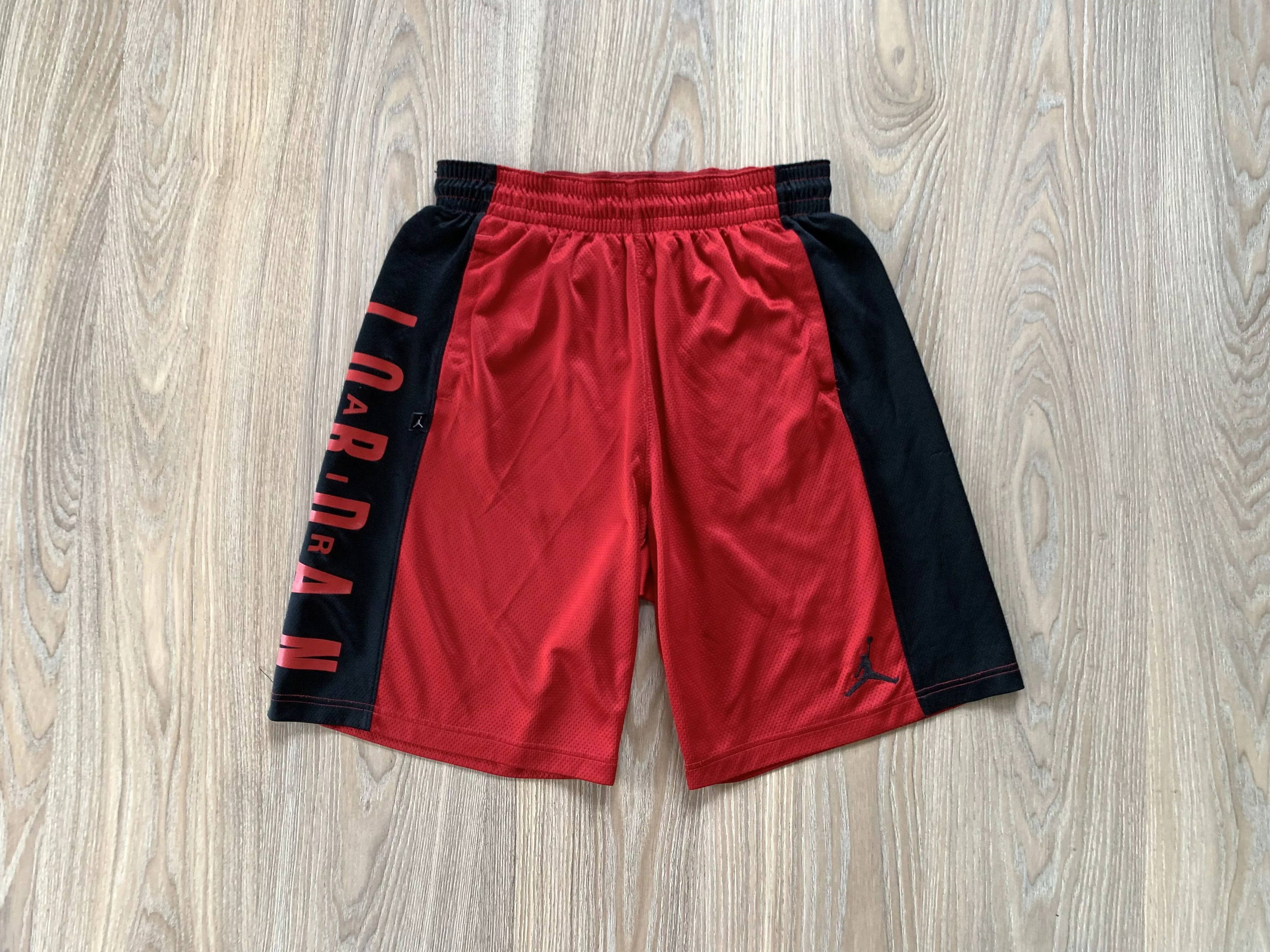 Jordan Brand Shorts Jordan Brand × Nike × Vintage Vintage Air Jordan Basketball NBA Shorts Red