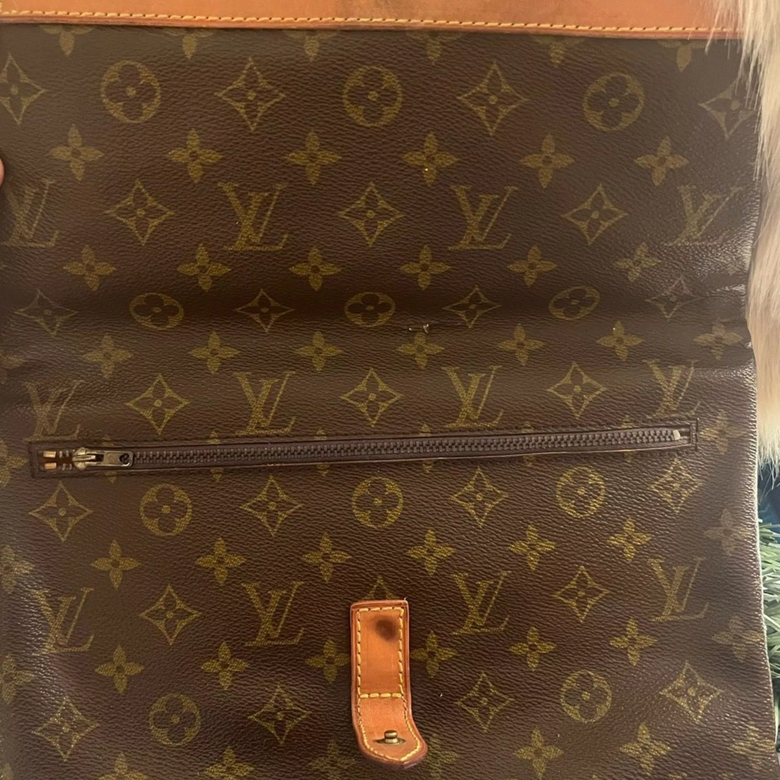 Louis Vuitton Shoulder Bags 💎 Vintage Louis Vuitton Monogram Fold over large clutch Brown