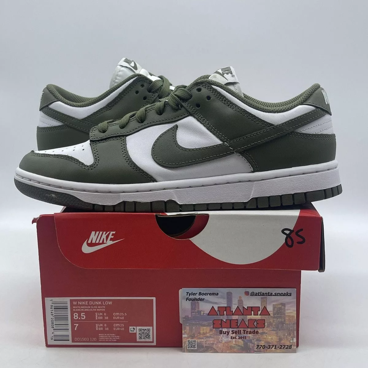 Nike Low Top Sneakers Nike Wmns dunk low medium olive White