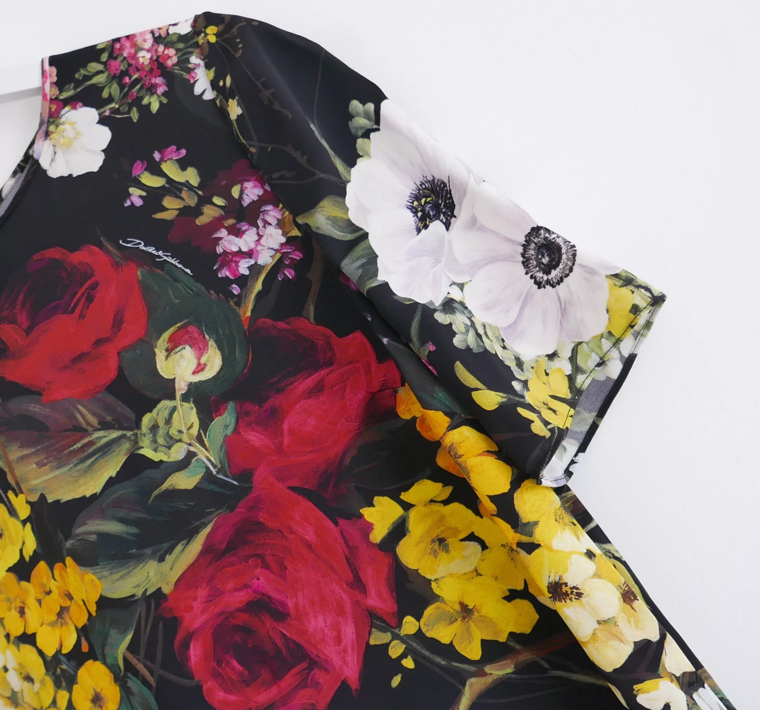 Dolce & Gabbana Blouses Dolce & Gabbana black floral print top