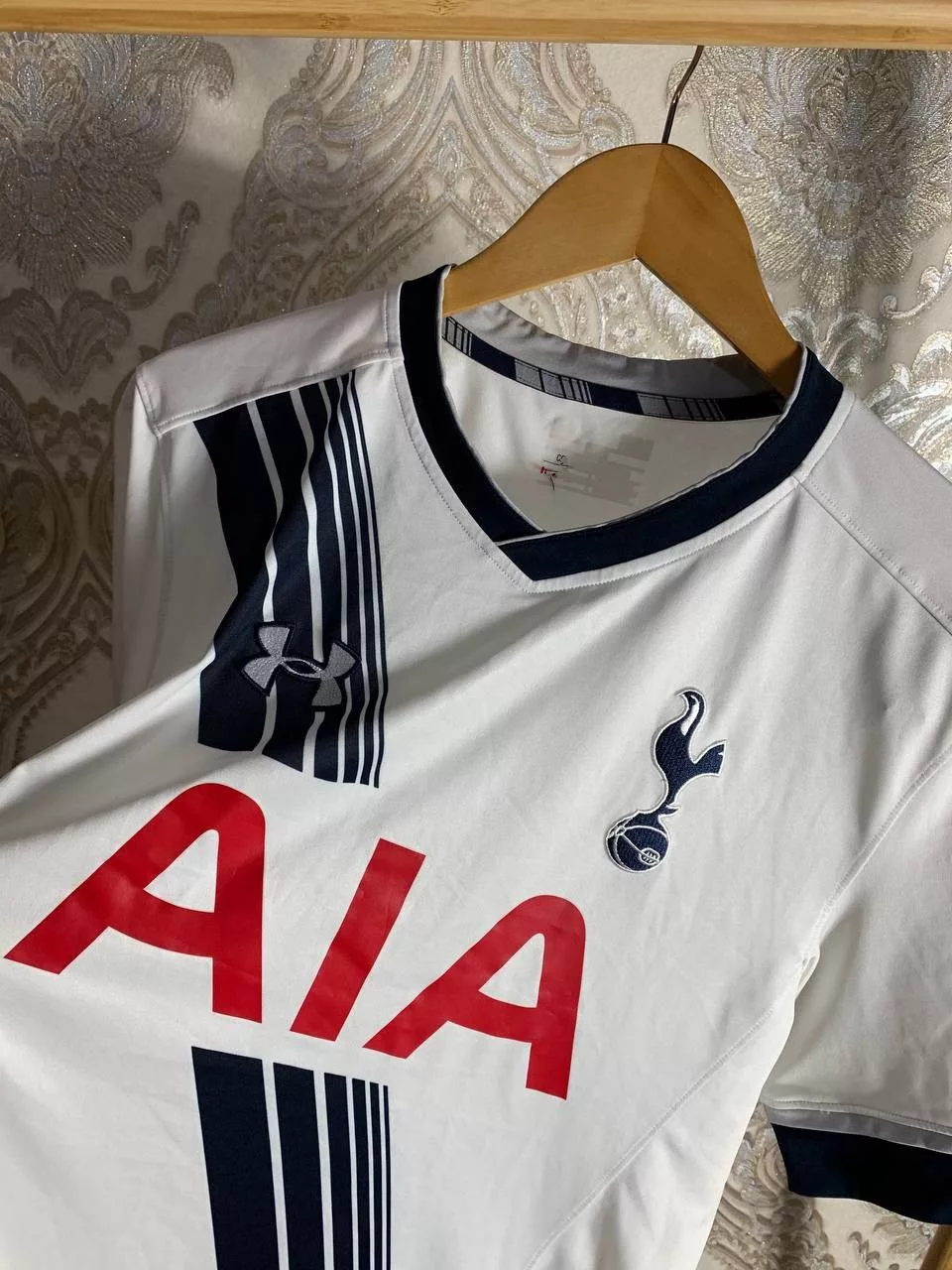 Under Armour Jerseys Under Armour × Vintage UNDER ARMOUR TOTTENHAM HOTSPUR ENGLAND SOCCER JERSEY Y2K 90s White Streetwear
