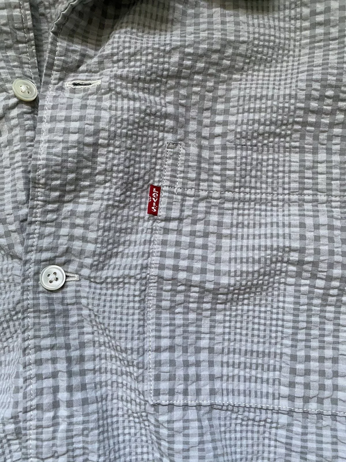 Levi's Shirts Button Ups Levi's Gray Levi’s Button Up Streetwear