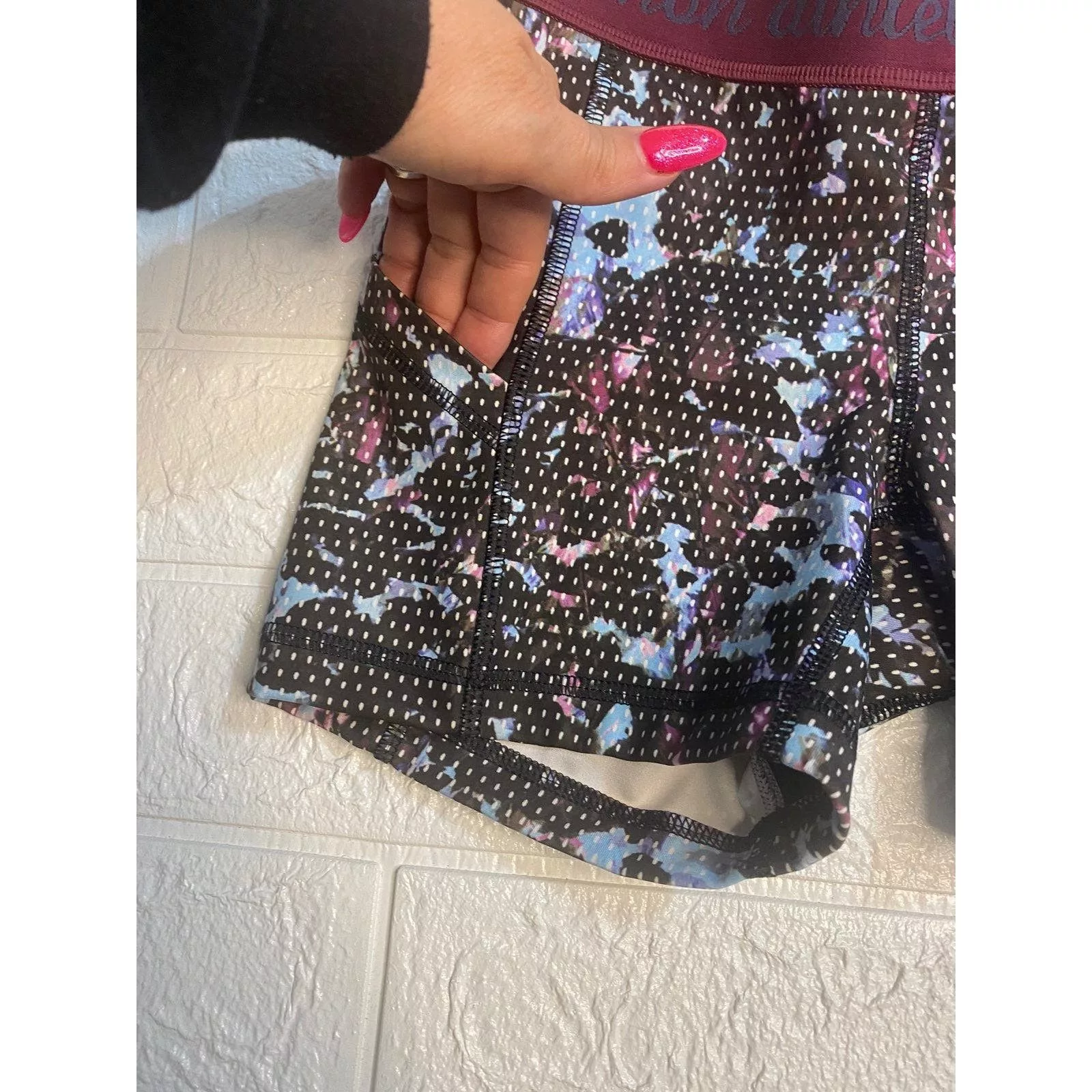 lululemon shorts size 4 Purple