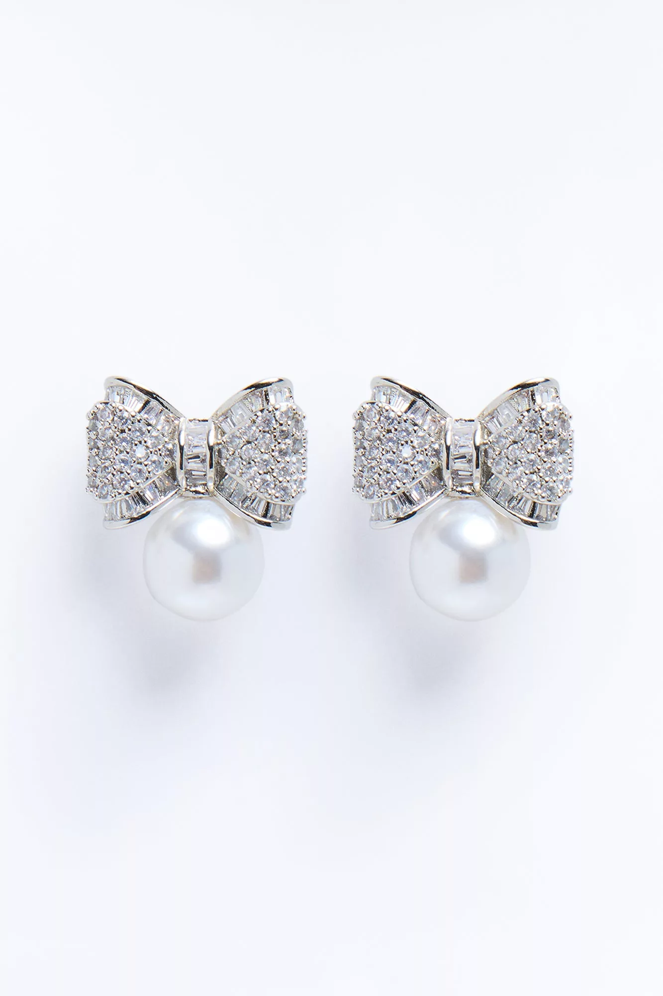 Wrapped In Sparkle Stud Earrings - Silver