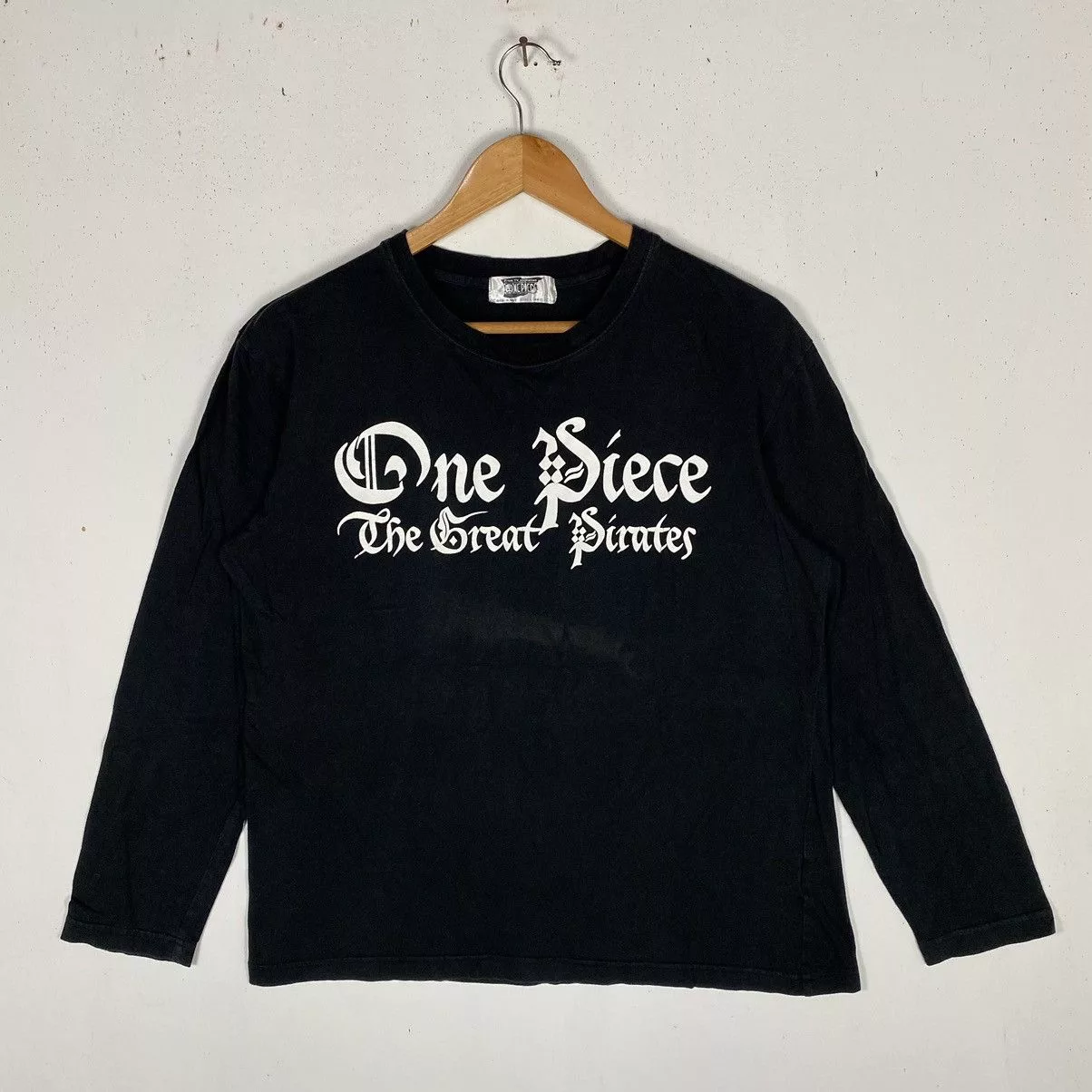 Anime Long Sleeve T Shirts Anime × One Piece × Vintage VINTAGE ONE PIECE TONY CHOPPER BOUNTY HUNTER POSTER TEE Black