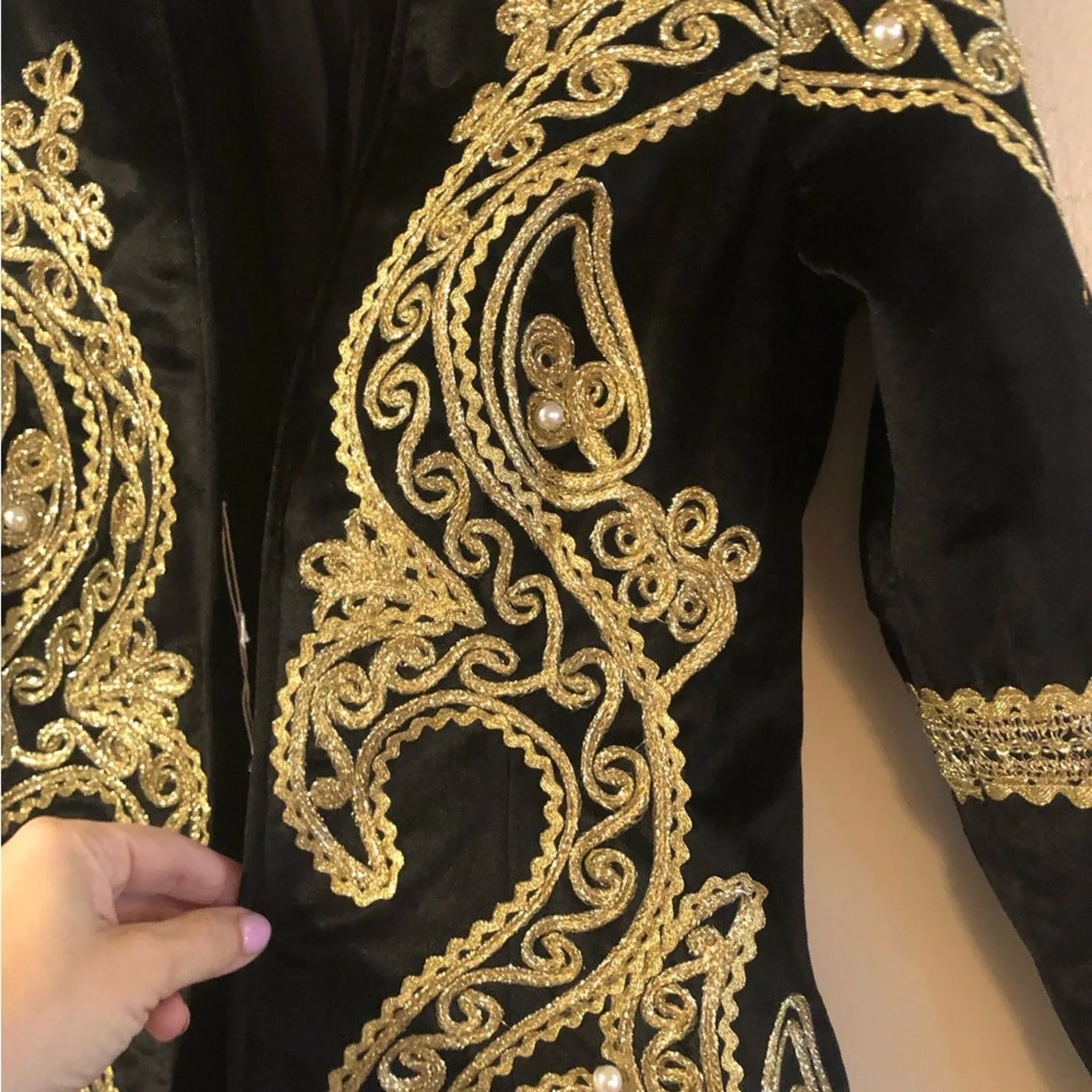 Other Jackets Other Gold embroidered velvet jacket. Size small/medium Black