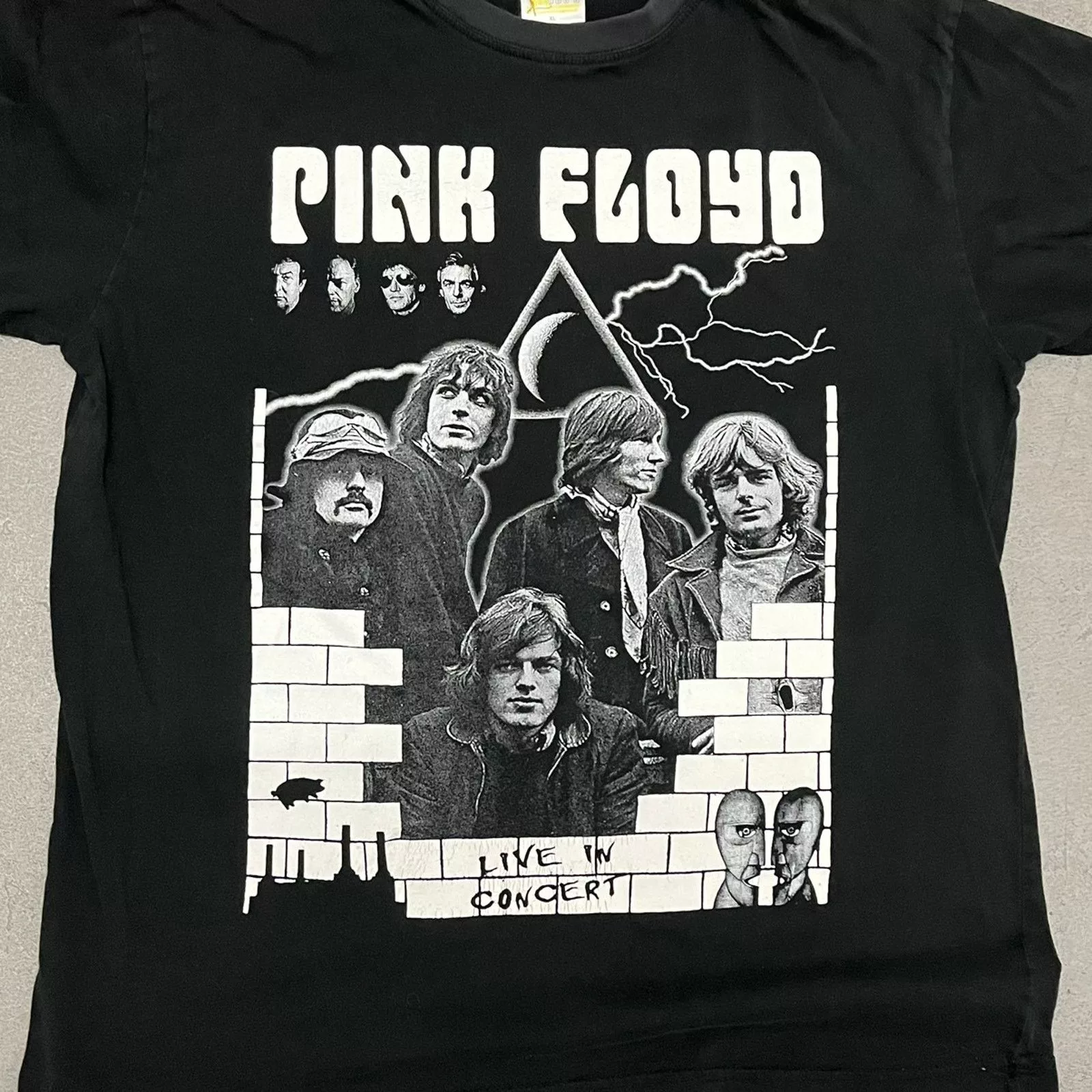Band Tees Short Sleeve T Shirts Band Tees × Vintage VTG 1990’s Pink Floyd Live In Concert Parking Lot Band Tee M Black Streetwear