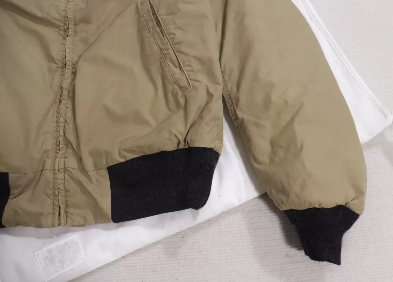 Visvim Light Jackets Visvim 17ss Hartman bomber Beige