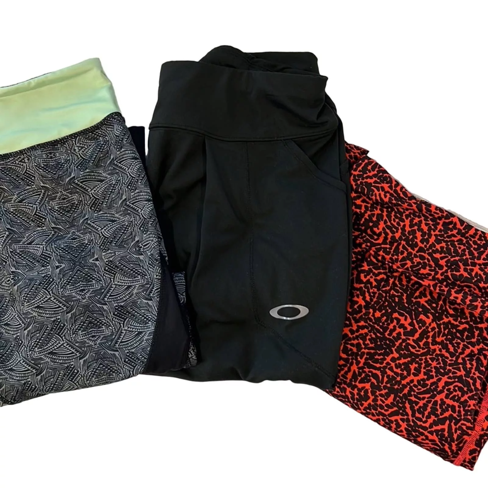 Under Armour Joggers Under Armour Jogger/capri athletic bundle - Under Amour, Oakley & Kyodan Multi