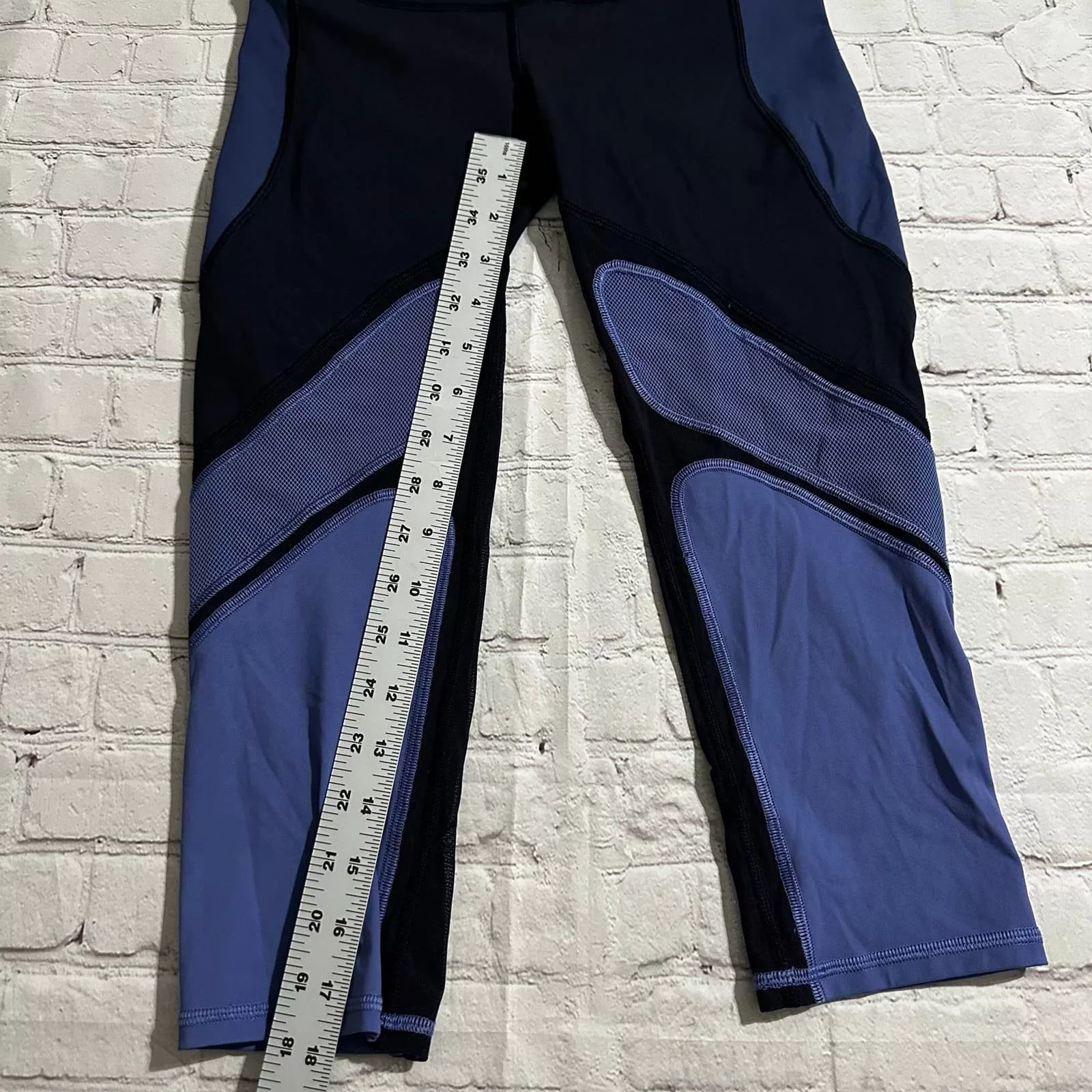 lululemon leggings size 4 Blue