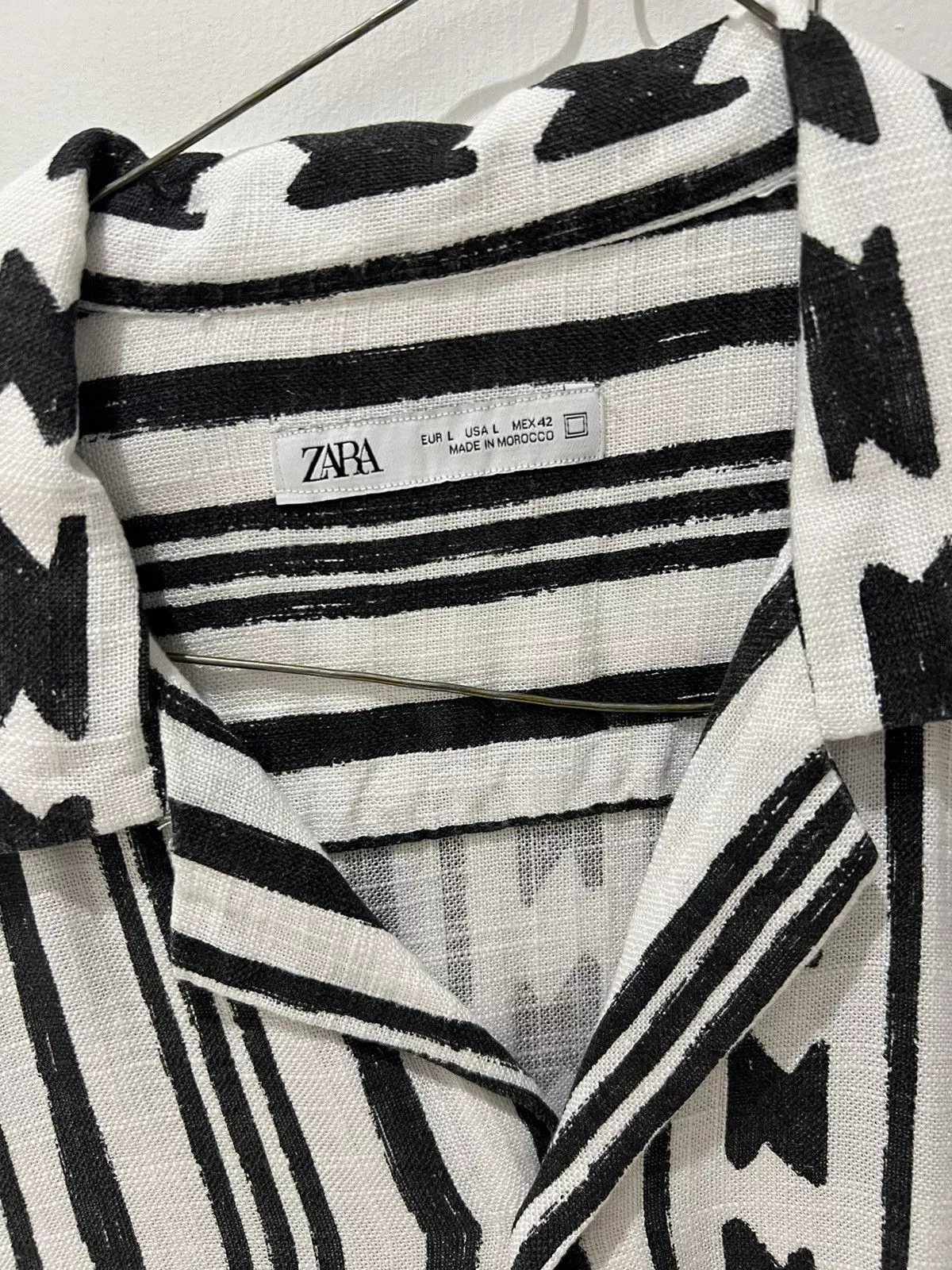 Zara Shirts Button Ups Zara button up White