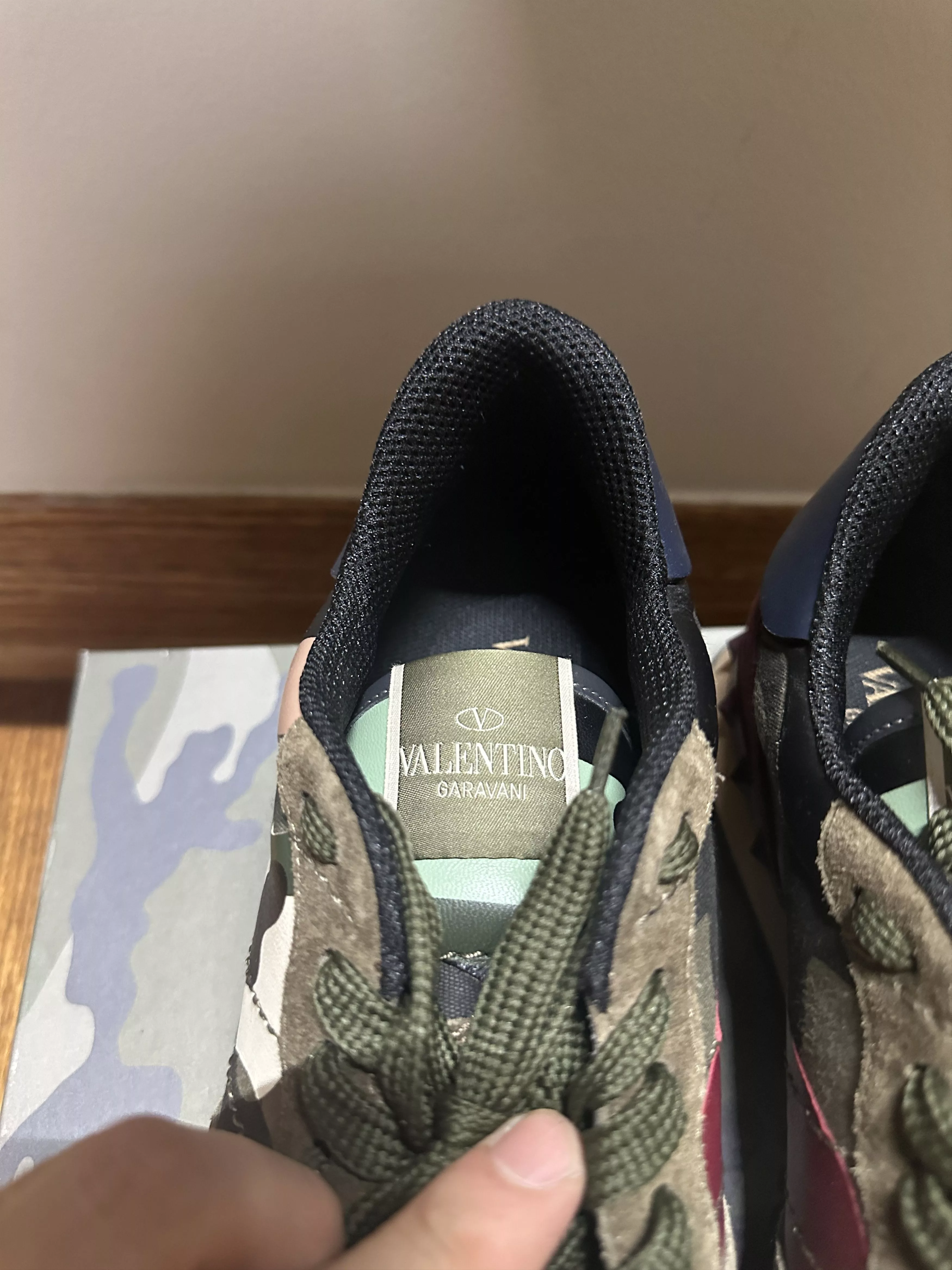 Valentino Low Top Sneakers Valentino Rockrunner Multi