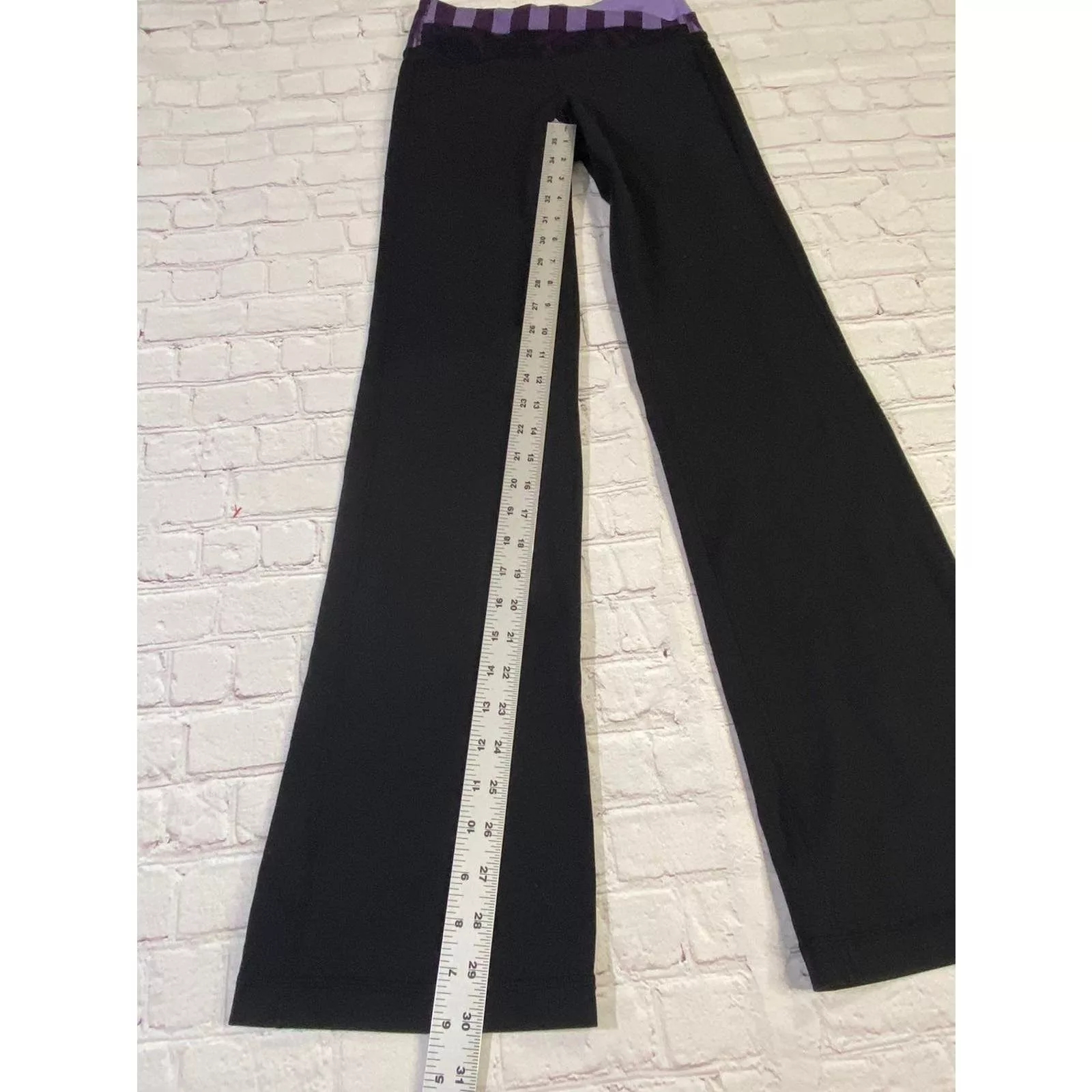 Lululemon Leggings Lululemon pants Black