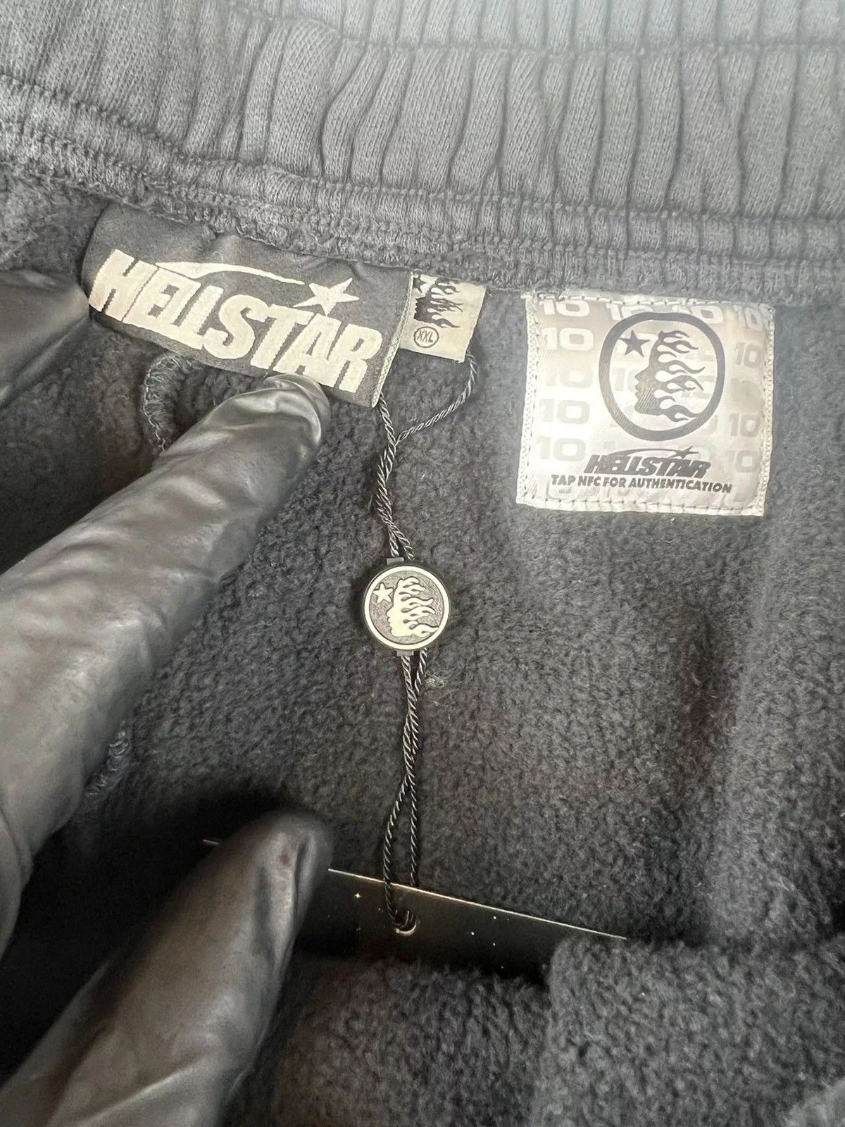 HELLSTAR Sweatpants Joggers Hellstar Flame Shorts Black