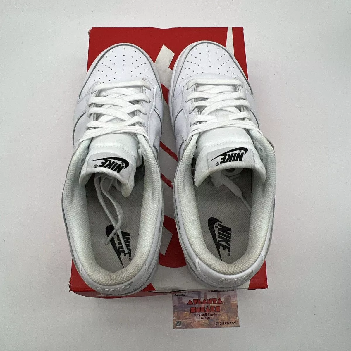 Nike Low Top Sneakers Nike dunk low triple white