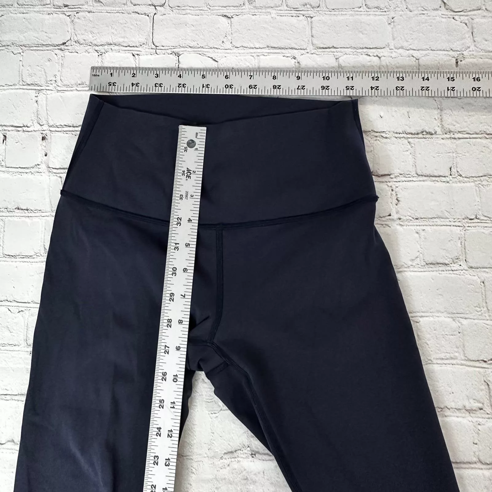 lululemon leggings size 6 Black