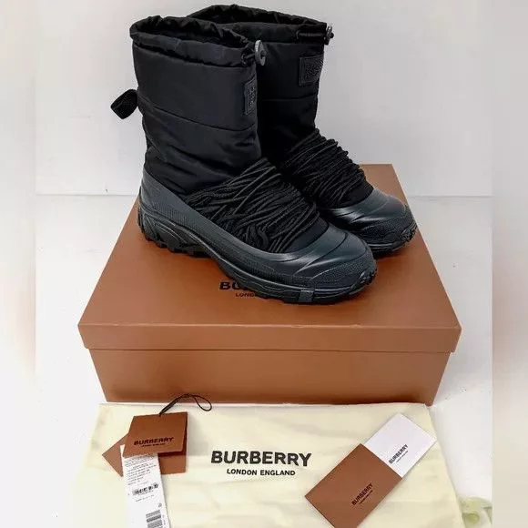 Burberry Boots Burberry Men's Black Arthur Puffy Boots - EU45/US12