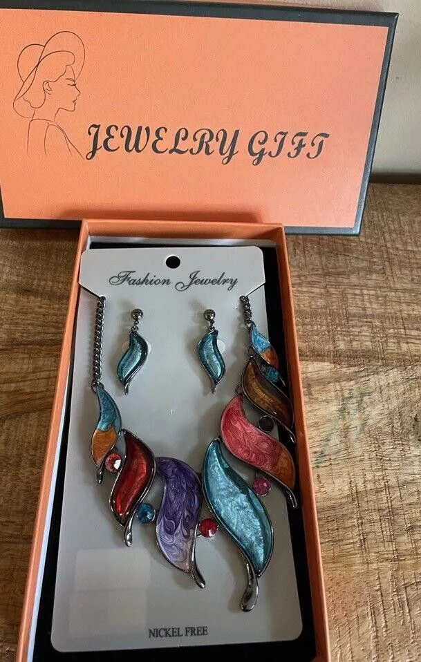 Designer Miscellaneous Designer Statement Resin Necklace & Earring Set Blue